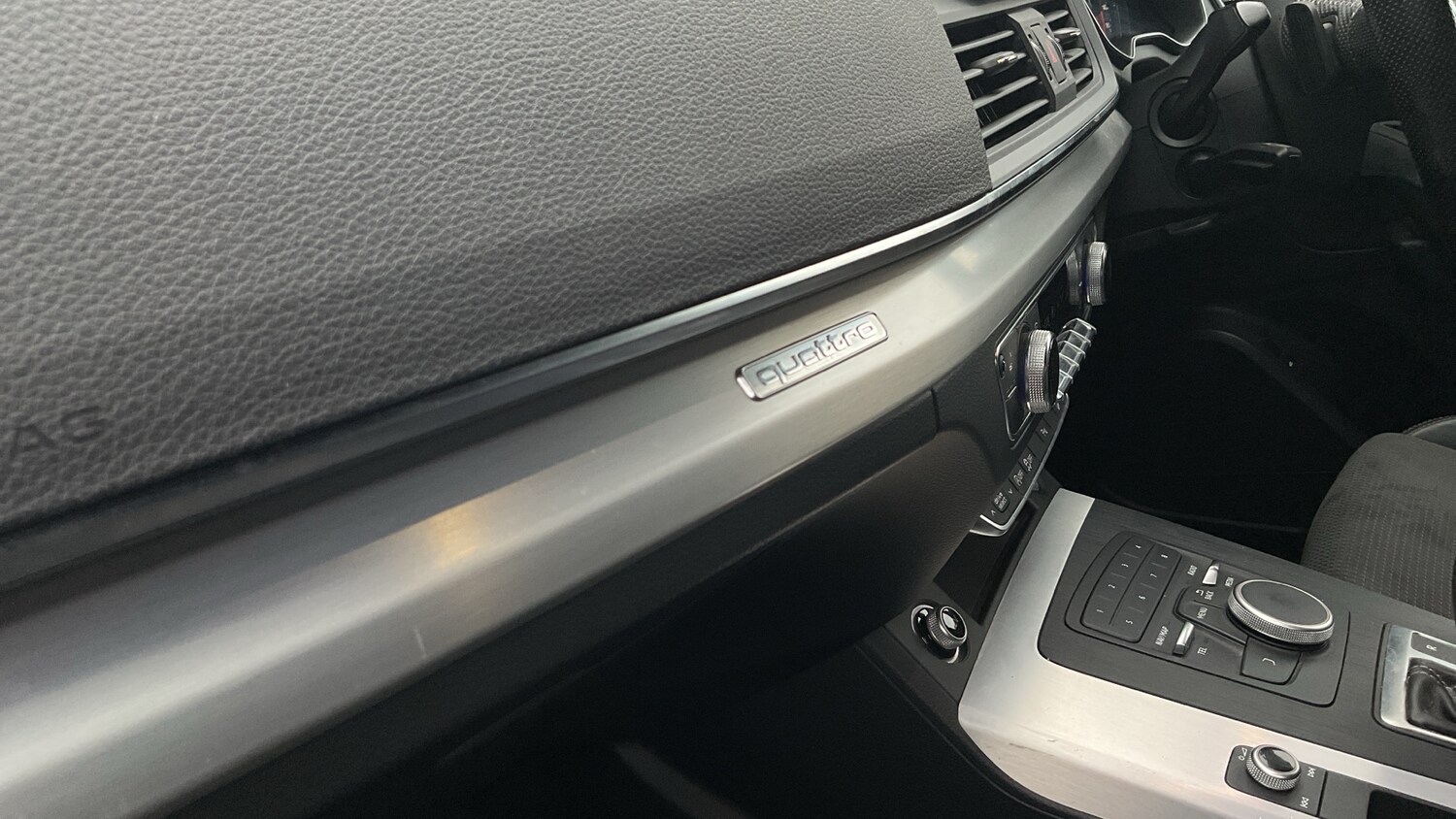 Used Audi Q5 2017 for sale - 76299214: Photo 36