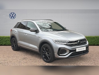 Used Volkswagen T-Roc 2024 for sale - 78468120: Photo