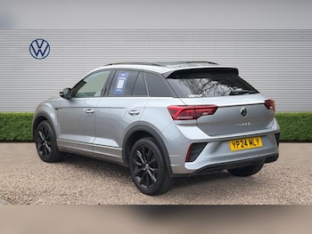 Used Volkswagen T-Roc 2024 for sale - 78468120: Photo