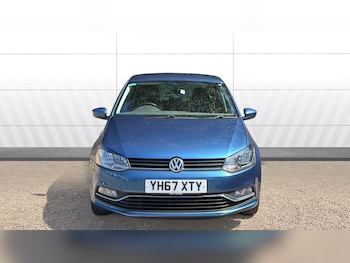 Used Volkswagen Polo 2017 for sale - 79569162: Photo