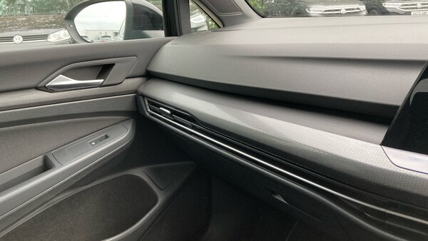 Used Volkswagen Golf 2021 for sale - 76222130: Photo 28