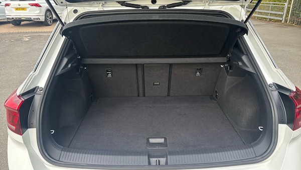 Used Volkswagen T-Roc 2019 for sale - 76115796: Photo 20