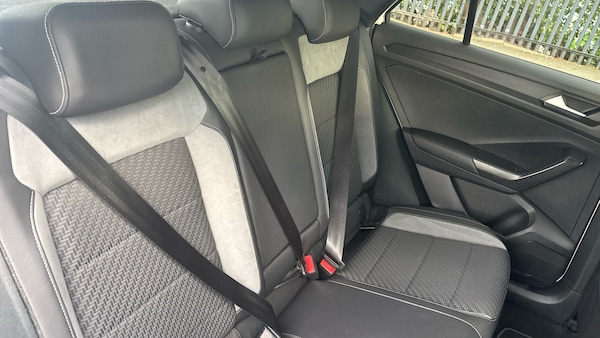 Used Volkswagen T-Roc 2019 for sale - 76115796: Photo 36