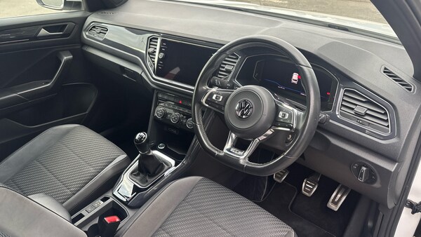 Used Volkswagen T-Roc 2019 for sale - 76115796: Photo 6