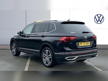 Used Volkswagen Tiguan Allspace 2023 for sale - 77501658: Photo
