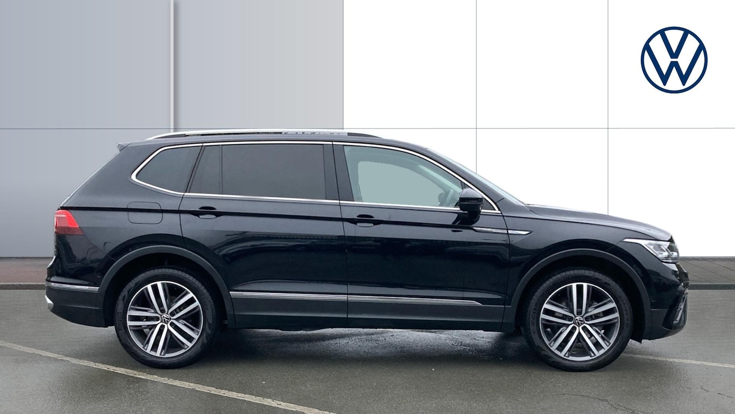 Used Volkswagen Tiguan Allspace 2023 for sale - 77501658: Photo 4
