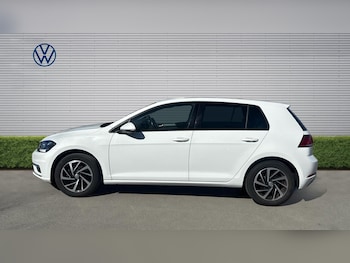 Used Volkswagen Golf 2019 for sale - 78286802: Photo