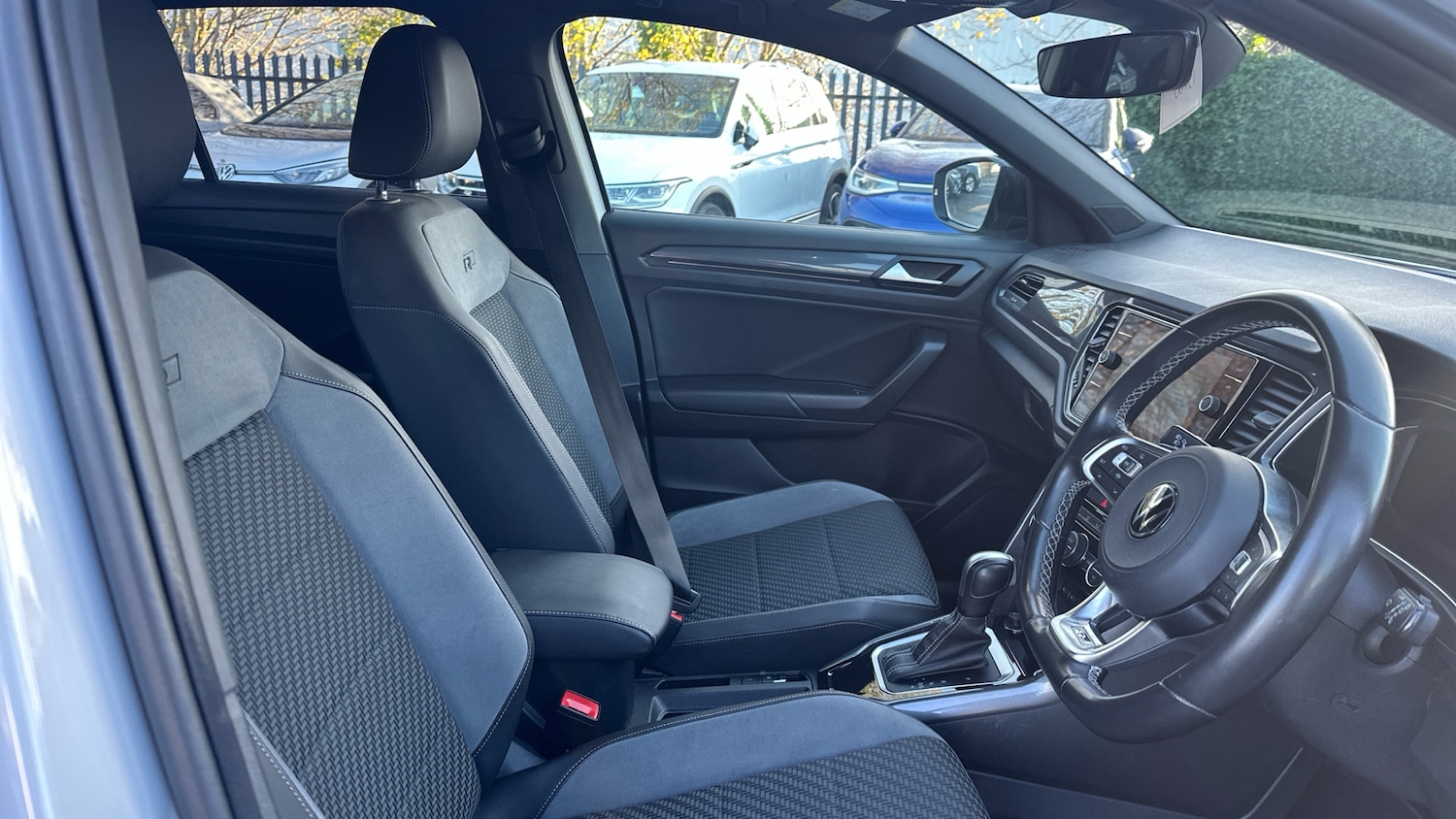 Used Volkswagen T-Roc 2021 for sale - 77025260: Photo 15