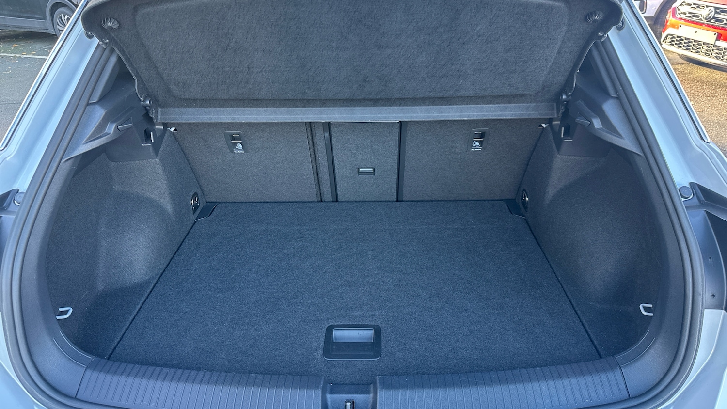 Used Volkswagen T-Roc 2021 for sale - 77025260: Photo 20