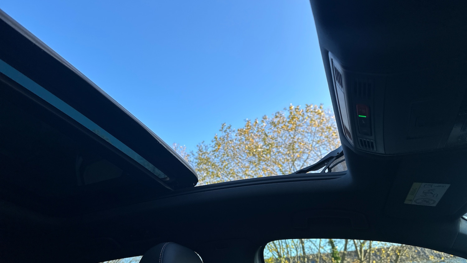 Used Volkswagen T-Roc 2021 for sale - 77025260: Photo 32