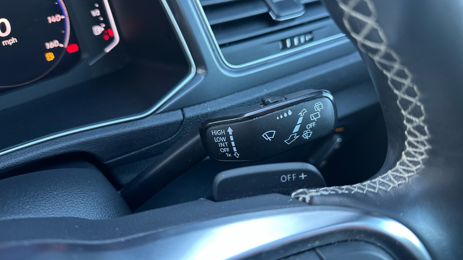 Used Volkswagen T-Roc 2021 for sale - 77025260: Photo 34