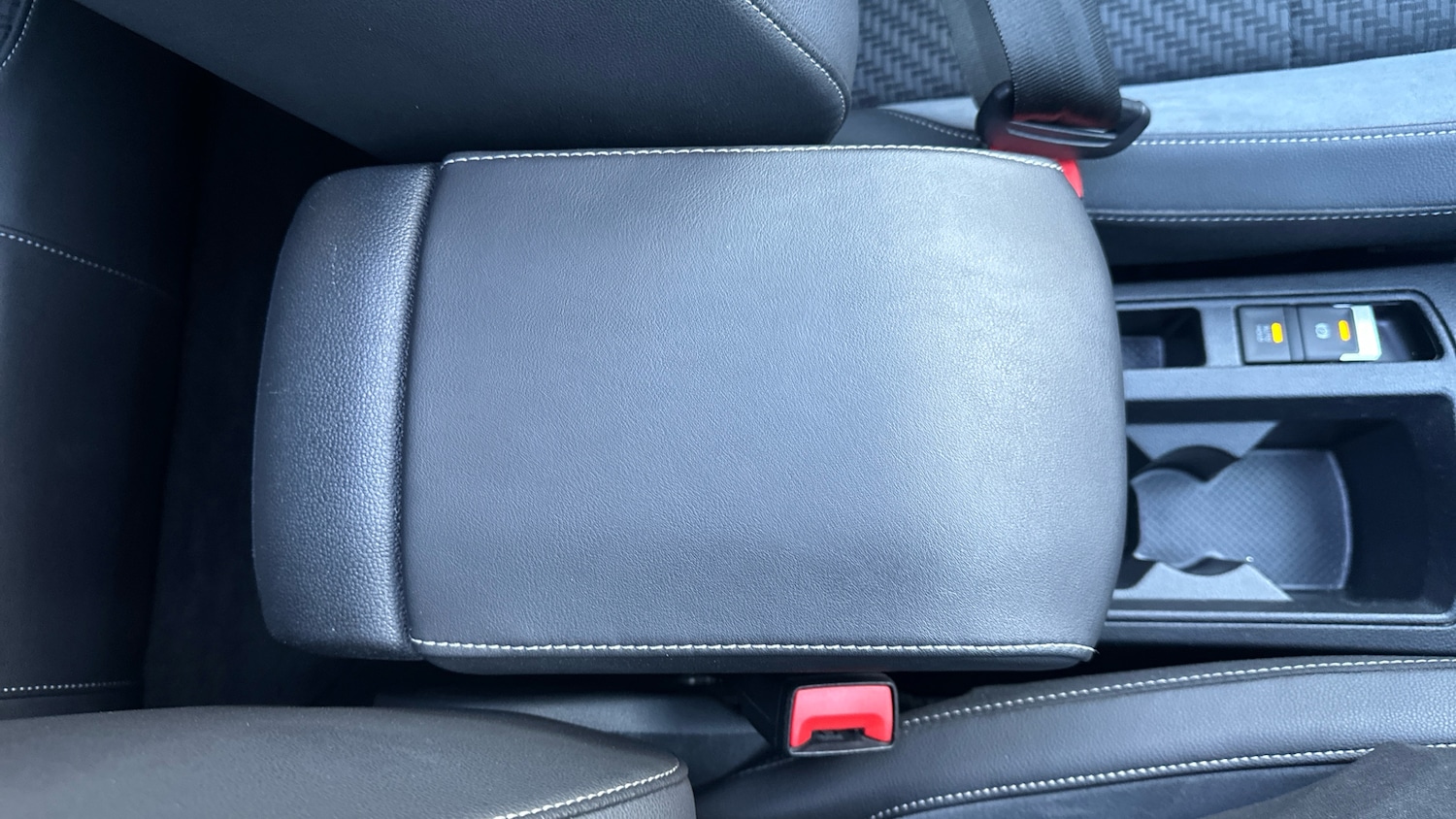 Used Volkswagen T-Roc 2021 for sale - 77025260: Photo 38