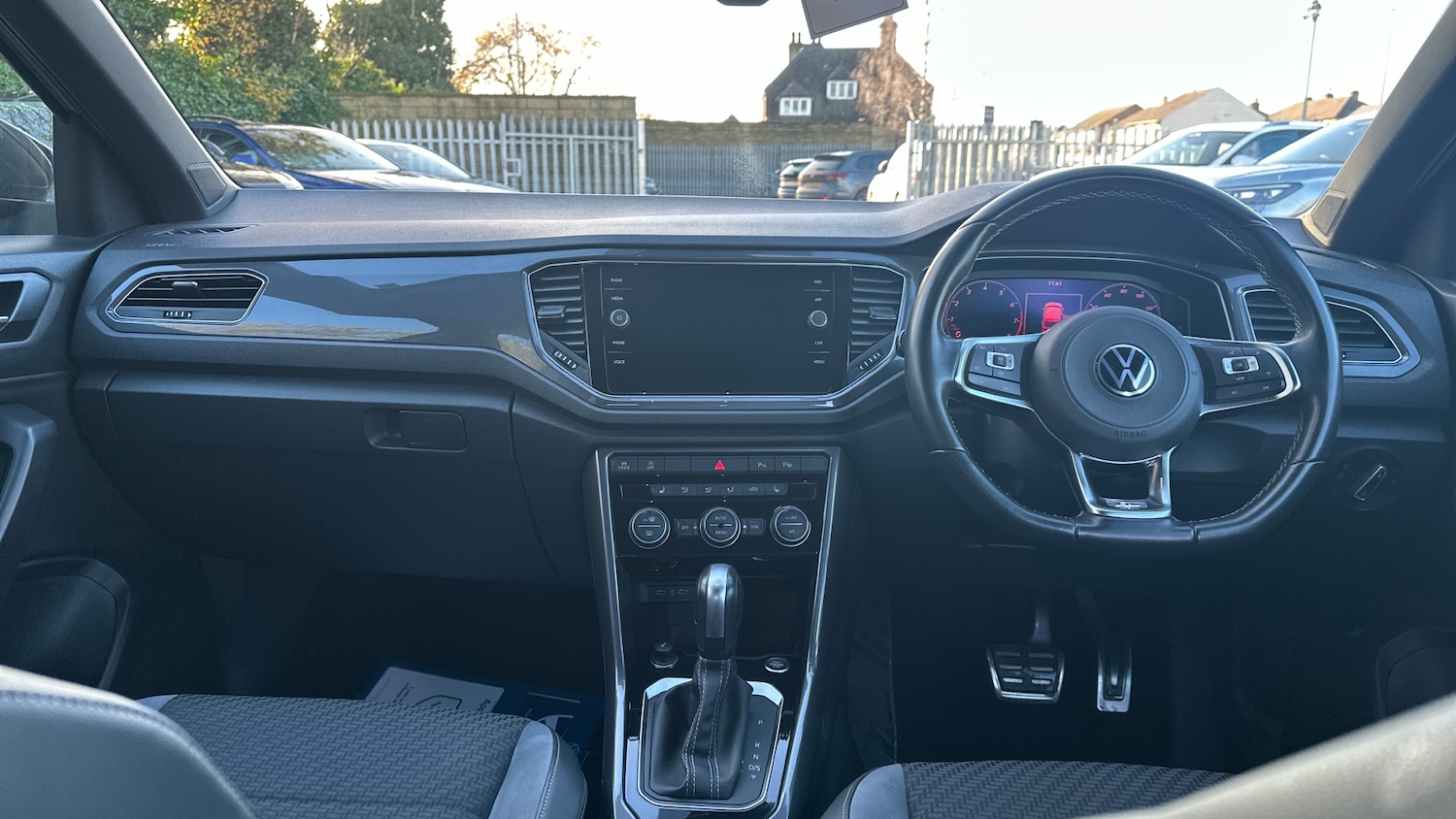 Used Volkswagen T-Roc 2021 for sale - 77025260: Photo 9