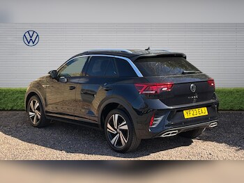 Used Volkswagen T-Roc 2023 for sale - 78190117: Photo