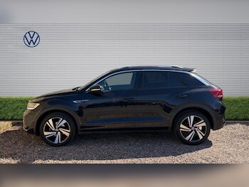 Used Volkswagen T-Roc 2023 for sale - 78190117: Photo