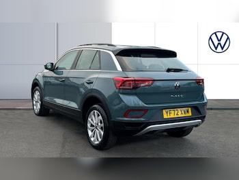 Used Volkswagen T-Roc 2023 for sale - 76968336: Photo