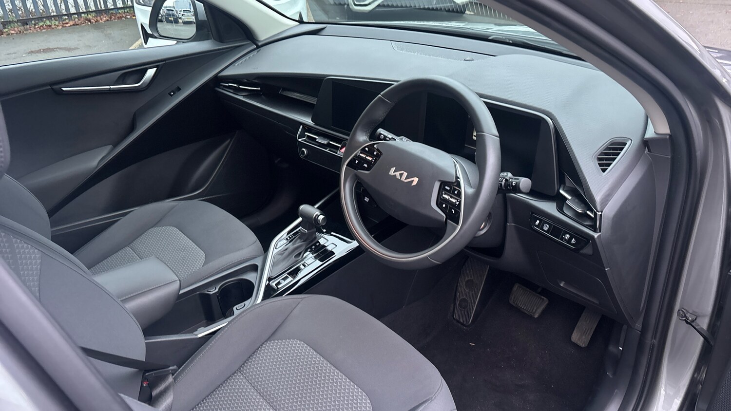 Used Kia Niro 2023 for sale - 77567621: Photo 11