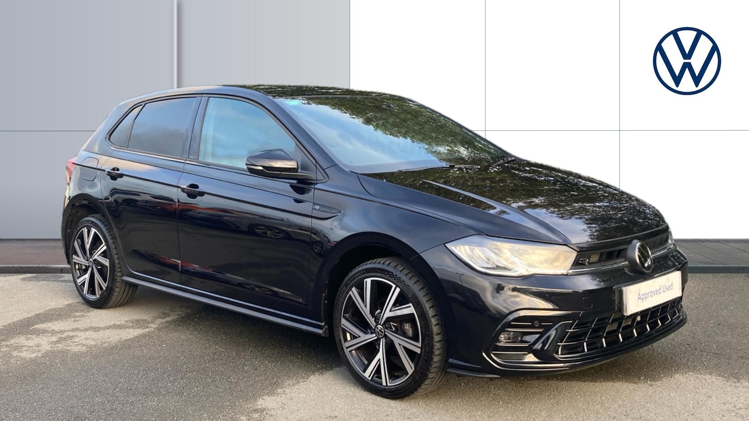 Used Volkswagen Polo 2024 for sale - 76352919: Photo 1