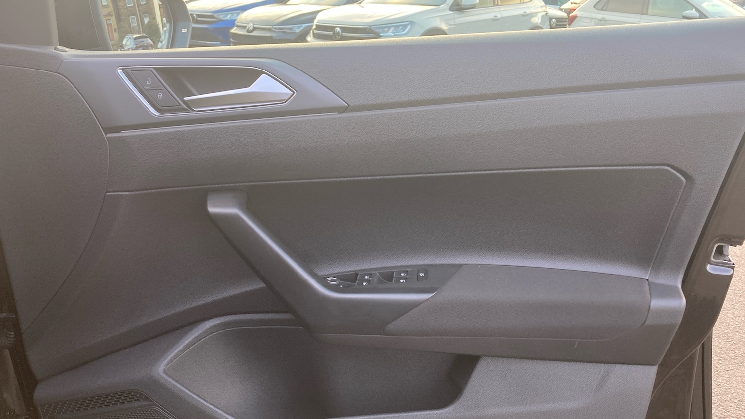 Used Volkswagen Polo 2024 for sale - 76352919: Photo 19