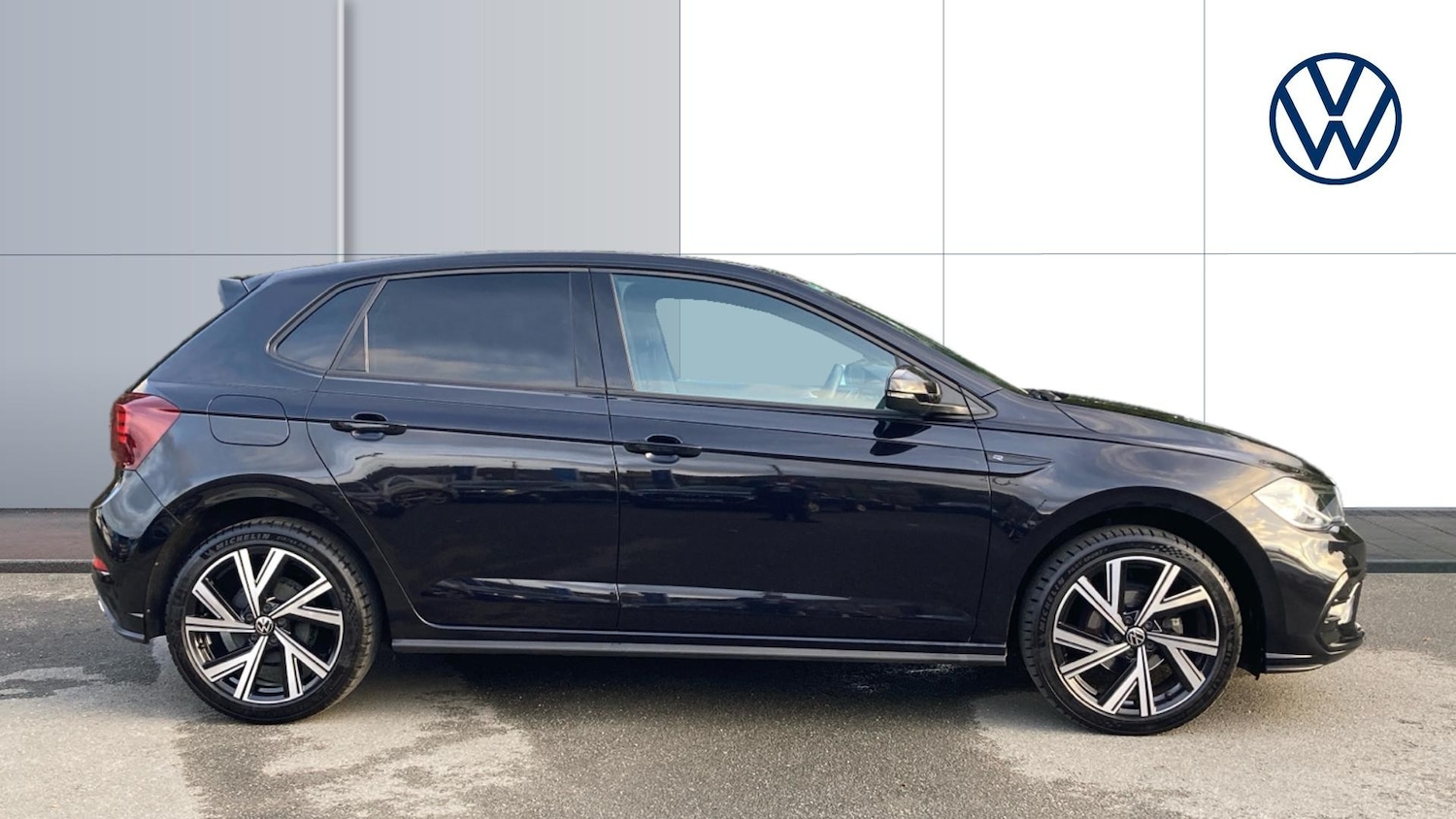 Used Volkswagen Polo 2024 for sale - 76352919: Photo 4