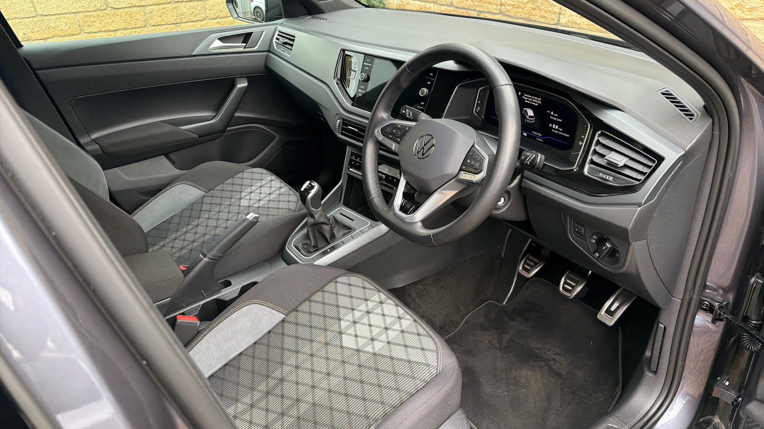 Used Volkswagen Polo 2025 for sale - 77900898: Photo 6