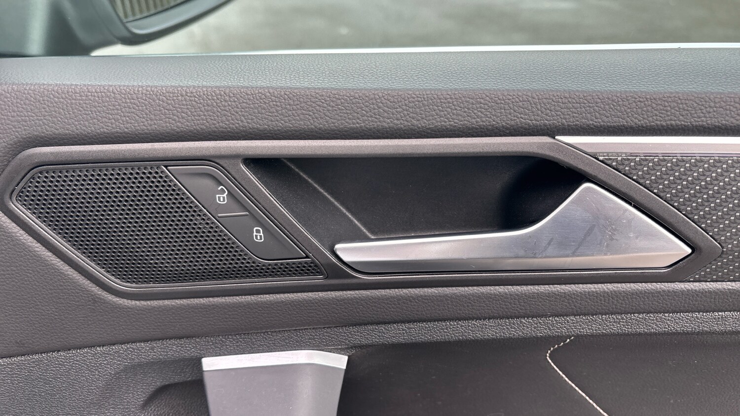 Used Volkswagen Tiguan 2023 for sale - 76064130: Photo 36