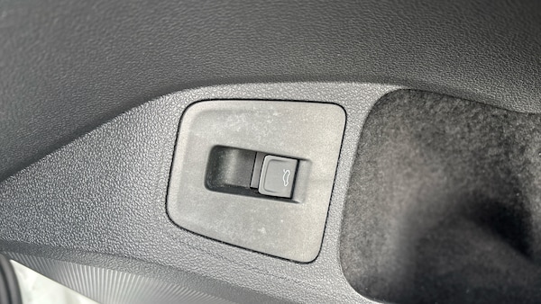 Used Volkswagen Tiguan 2023 for sale - 76064130: Photo 38