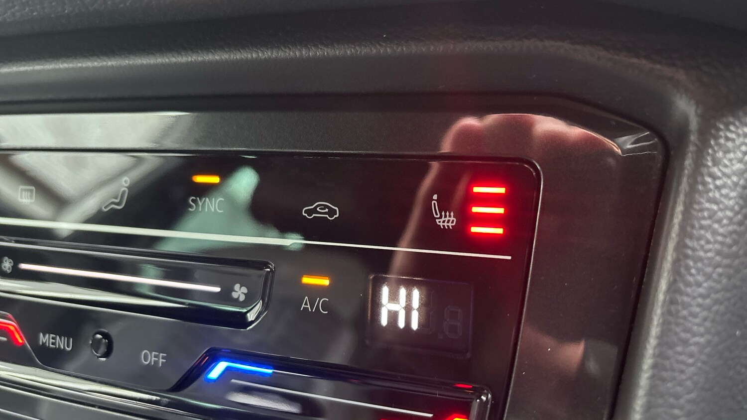 Used Volkswagen Tiguan 2023 for sale - 76064130: Photo 39