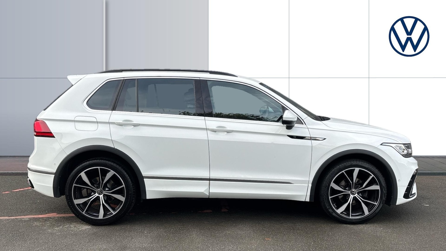 Used Volkswagen Tiguan 2023 for sale - 76064130: Photo 4