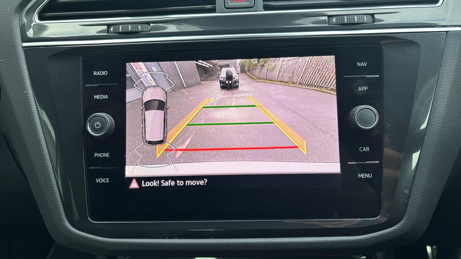 Used Volkswagen Tiguan 2023 for sale - 76064130: Photo 42