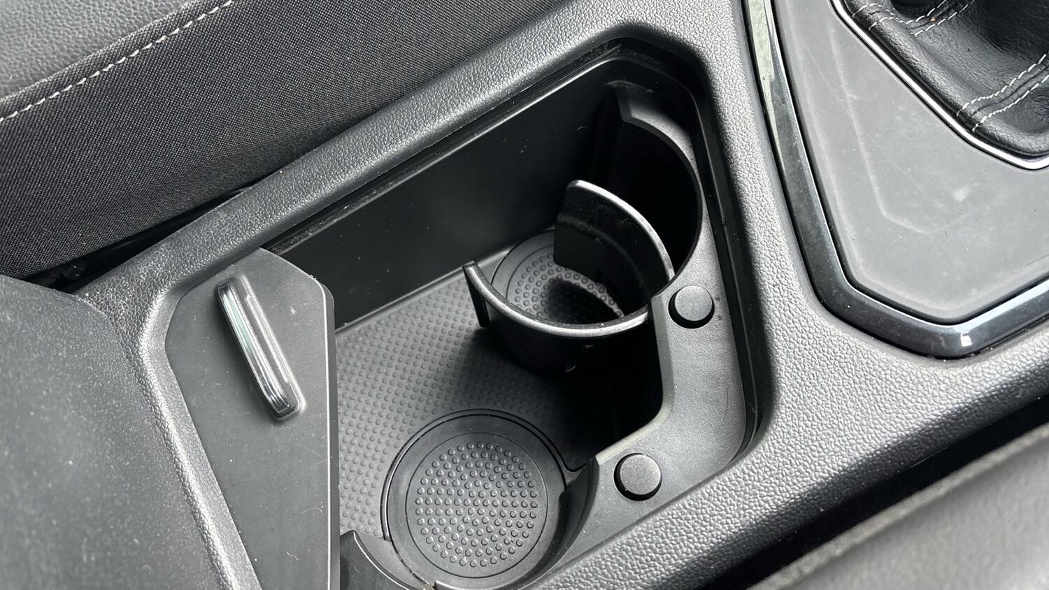 Used Volkswagen Tiguan 2023 for sale - 76064130: Photo 44