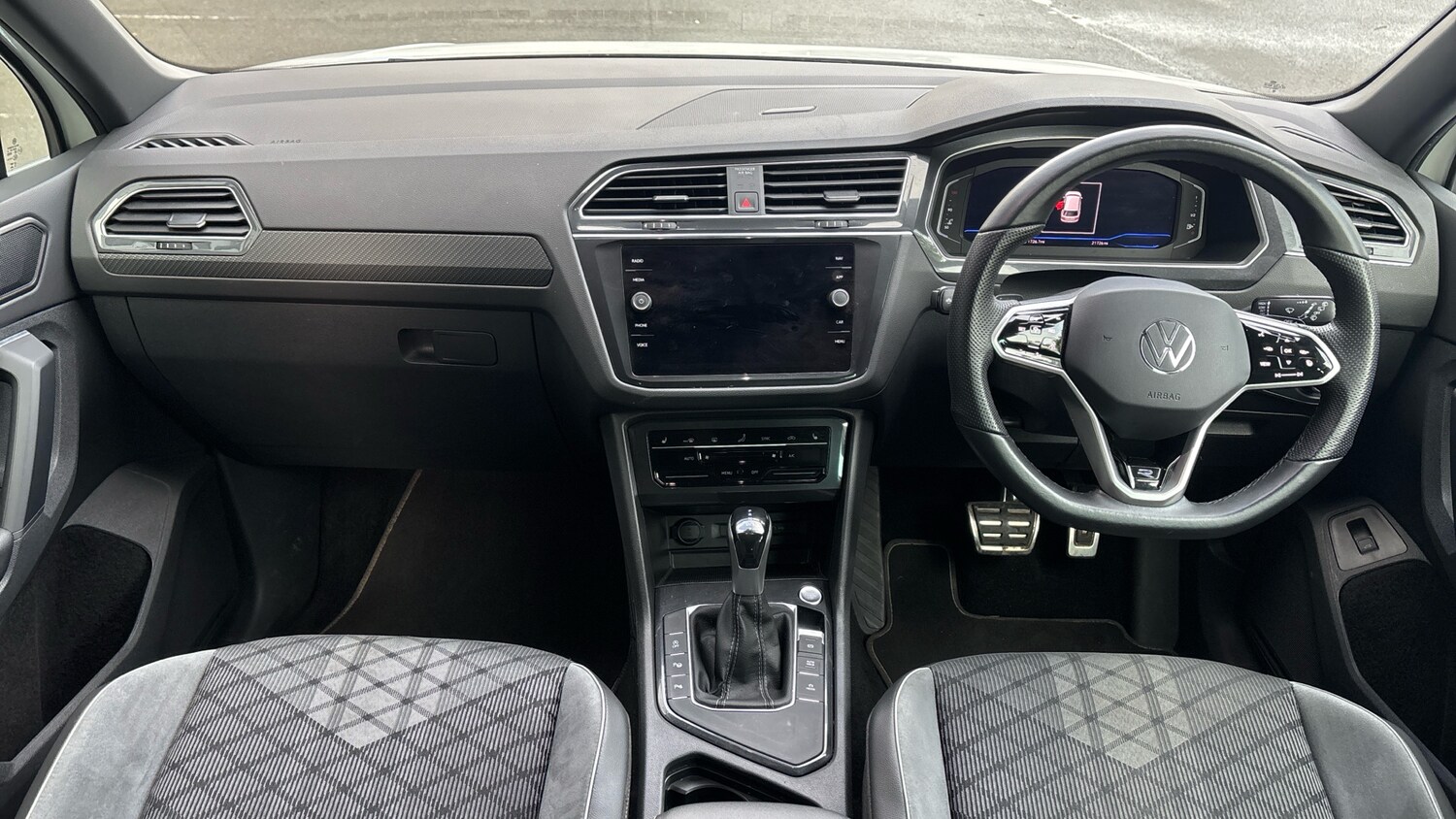 Used Volkswagen Tiguan 2023 for sale - 76064130: Photo 9