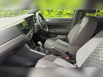 Used Volkswagen Polo 2023 for sale - 79234460: Photo