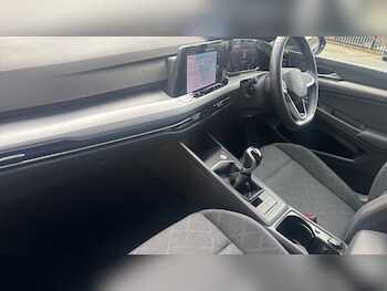 Used Volkswagen Golf 2023 for sale - 78499896: Photo