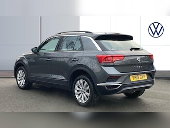 Used Volkswagen T-Roc 2019 for sale - 77578094: Photo