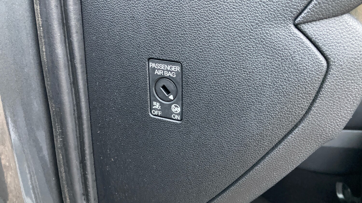 Used Volkswagen T-Roc 2019 for sale - 77578094: Photo 41