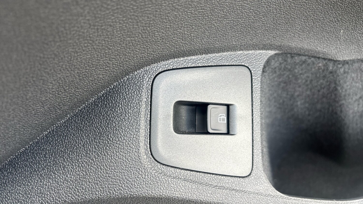Vehicle 44