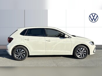 Used Volkswagen Polo 2023 for sale - 75903878: Photo