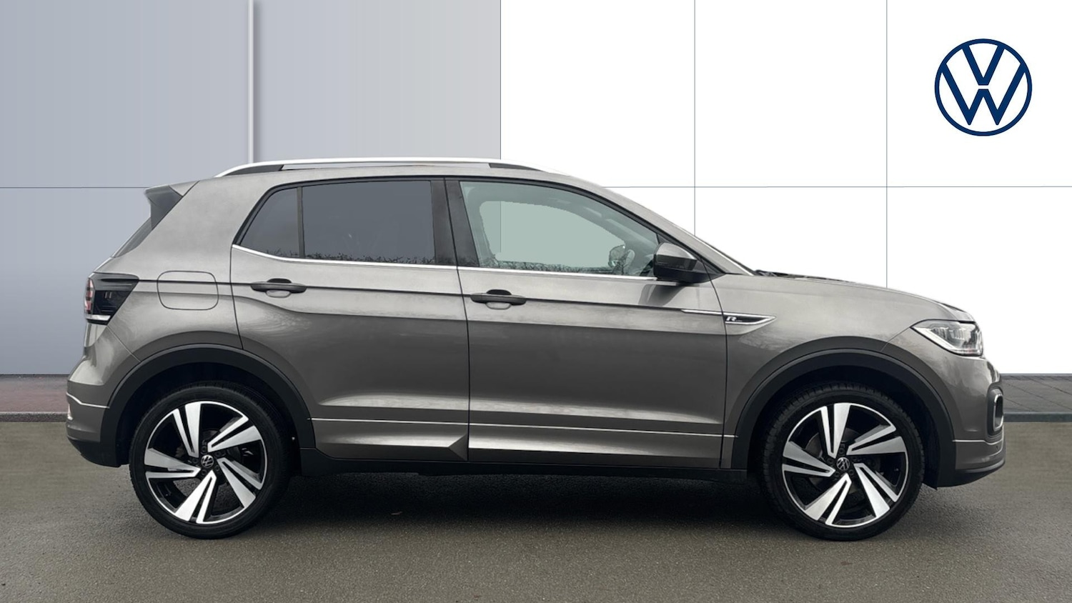 Used Volkswagen T-Cross 2021 for sale - 77668377: Photo 4