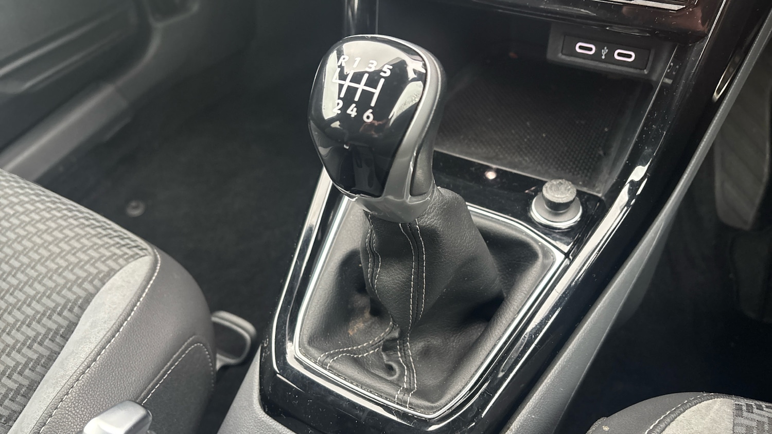 Used Volkswagen T-Cross 2021 for sale - 77668377: Photo 43