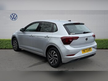Used Volkswagen Polo 2024 for sale - 78251666: Photo