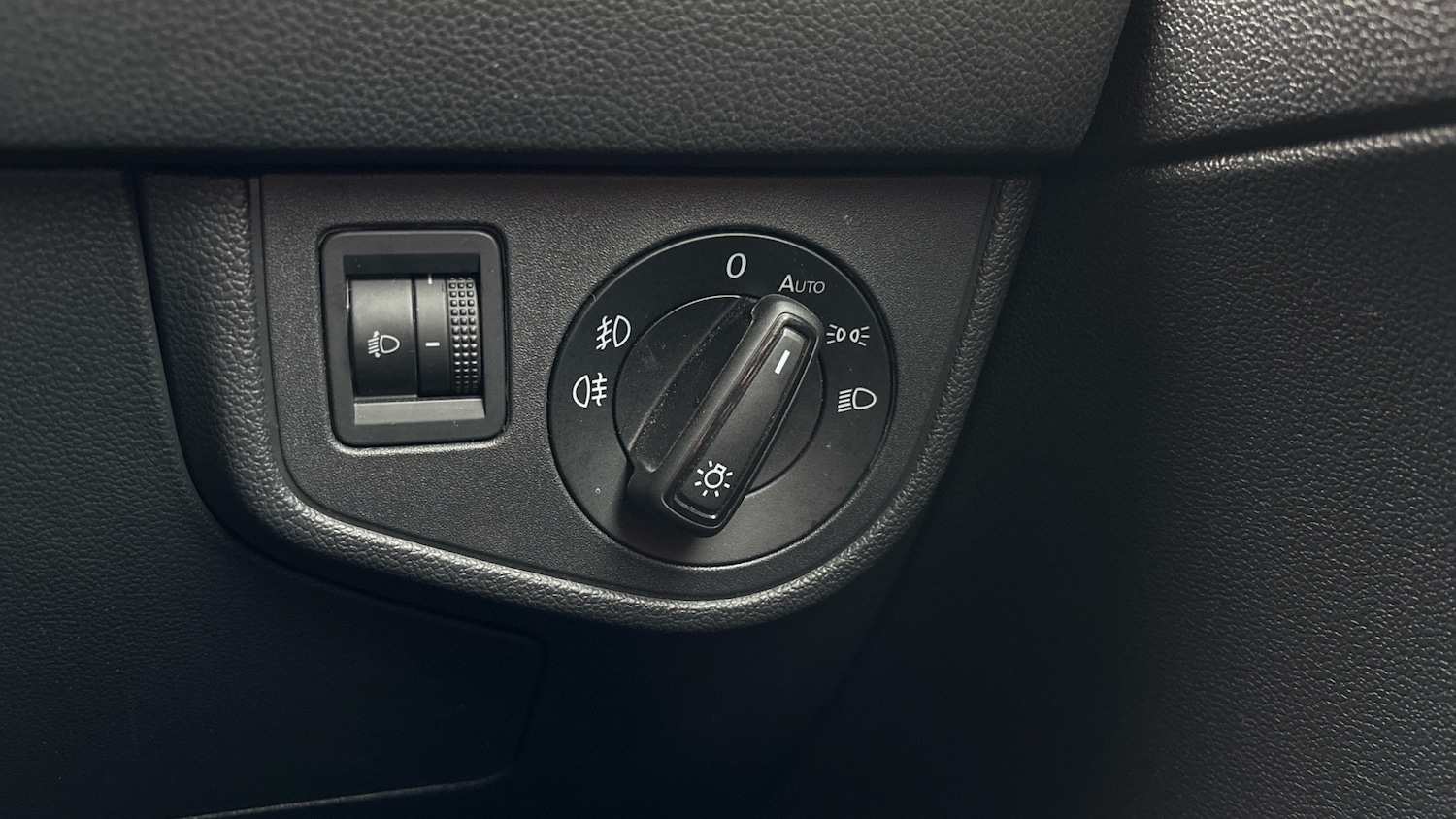 Used Volkswagen Polo 2021 for sale - 76762312: Photo 29