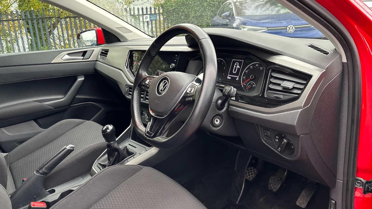 Used Volkswagen Polo 2021 for sale - 76762312: Photo 6