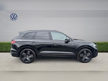 Used Volkswagen Touareg 2026 for sale - 79429185: Photo