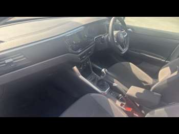 Used Volkswagen Polo 2024 for sale - 74126358: Photo