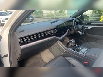Used Volkswagen Touareg 2021 for sale - 75394473: Photo