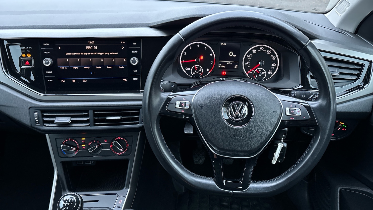 Used Volkswagen Polo 2018 for sale - 76807409: Photo 10