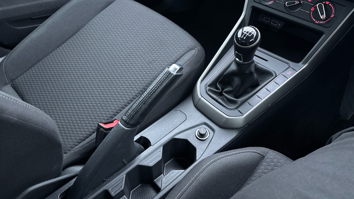 Used Volkswagen Polo 2018 for sale - 76807409: Photo 27