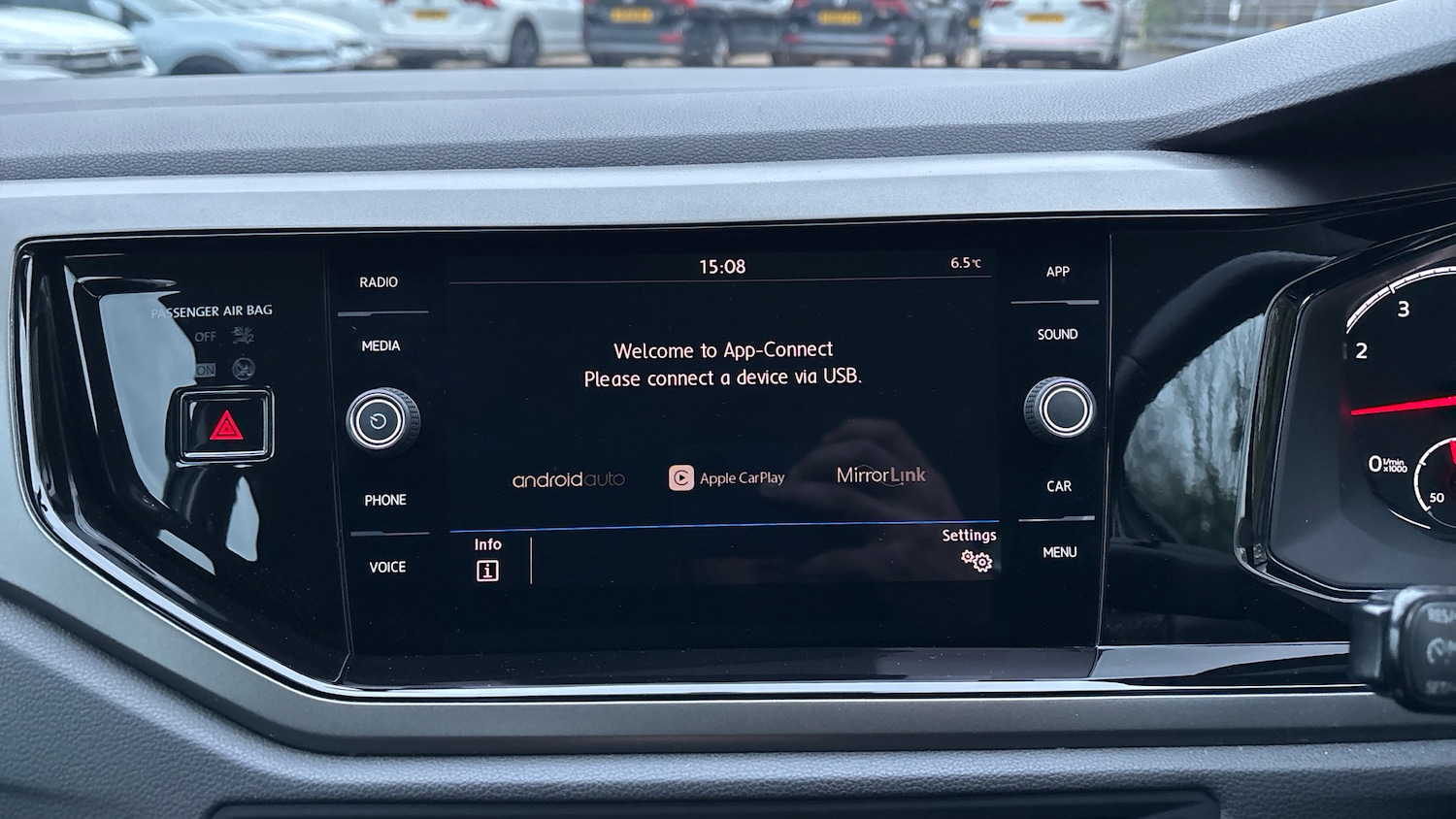 Used Volkswagen Polo 2018 for sale - 76807409: Photo 28