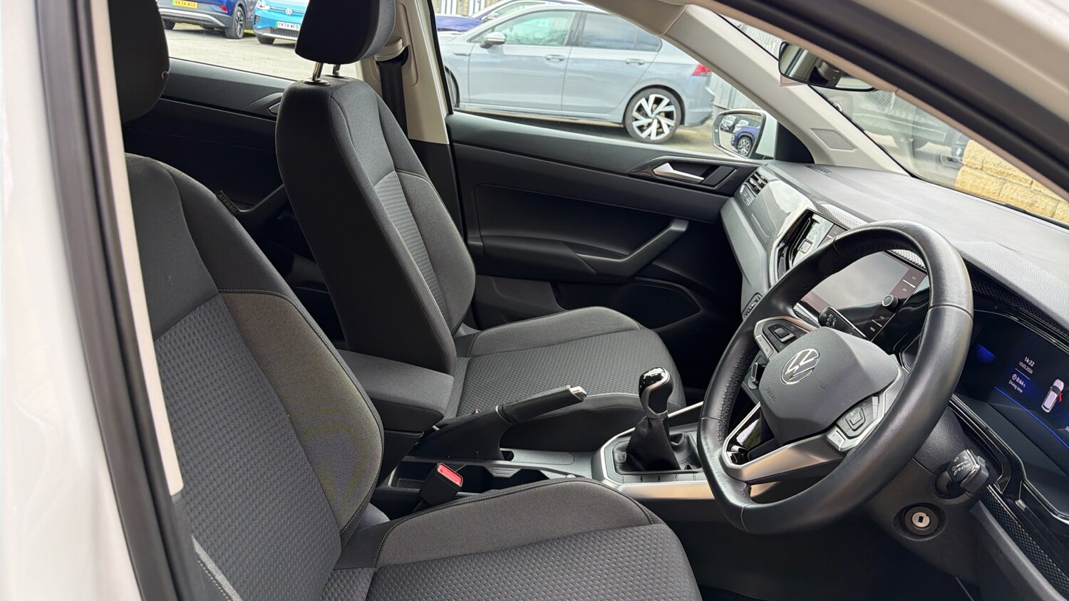 Used Volkswagen Polo 2024 for sale - 77917644: Photo 15